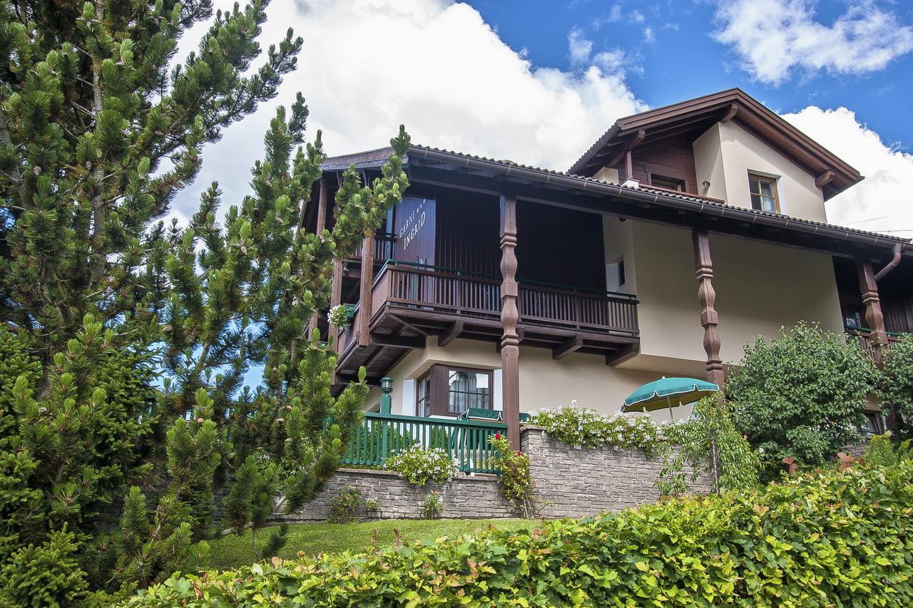 Panorama Garni Ingrid Hotel Toblach Buitenkant foto