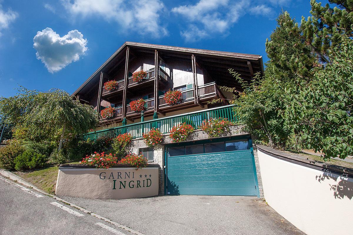 Panorama Garni Ingrid Hotel Toblach Buitenkant foto